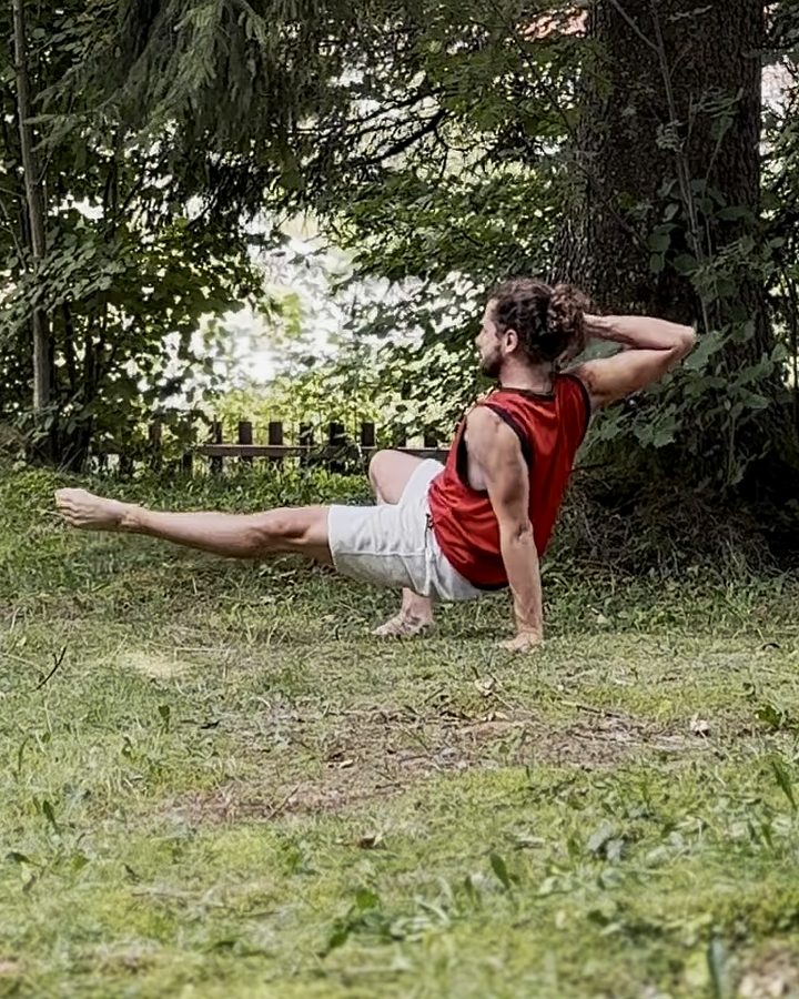 Giovanni Viale in movimento Animal Flow